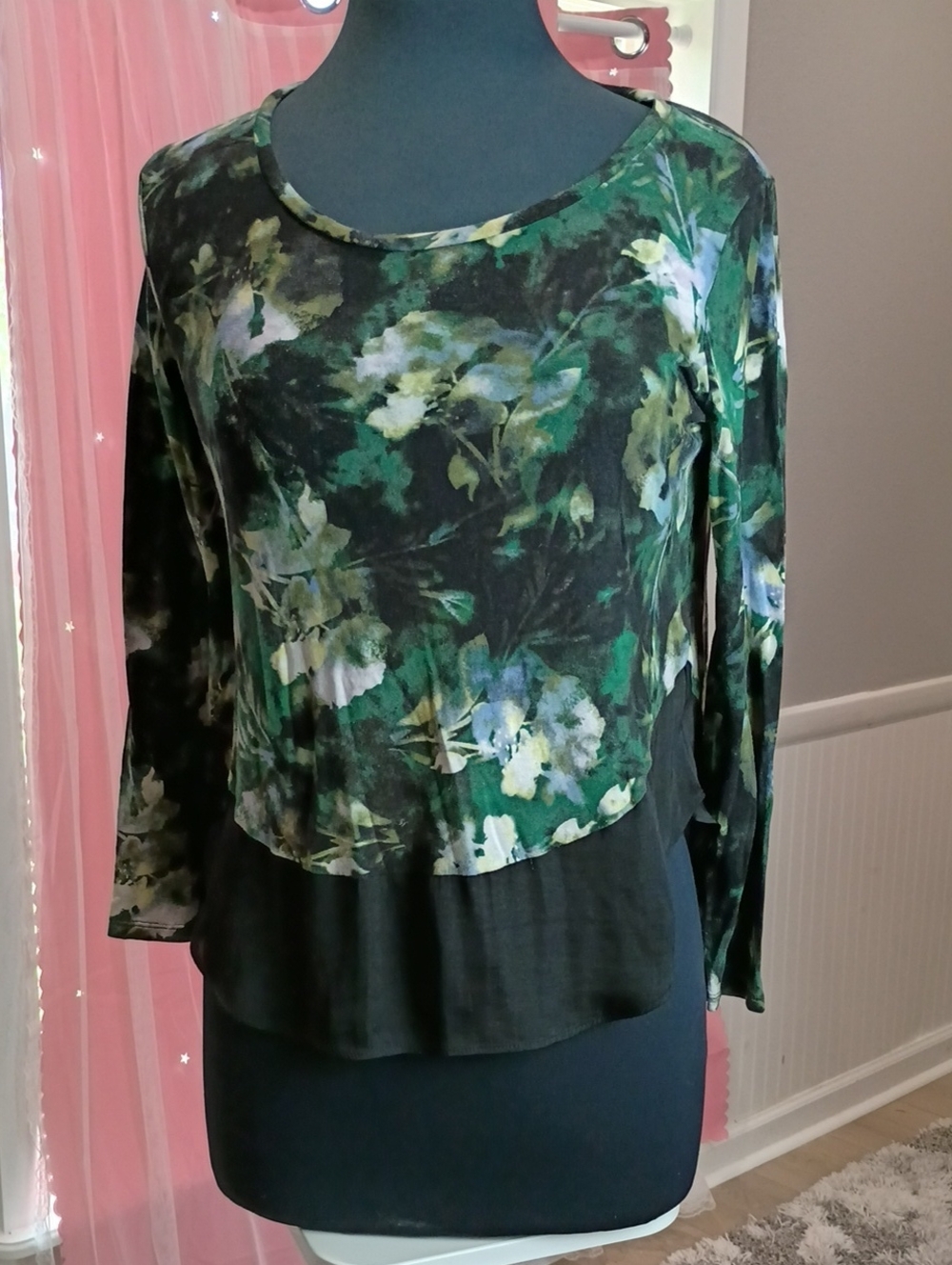 Simply Vera Vera Wang Green Floral Layered Long Sleeve Tee